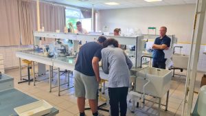 &Eacute;galit&eacute; filles-gar&ccedil;ons dans les m&eacute;tiers de la recherche : une matin&eacute;e pour ouvrir le champ des possibles