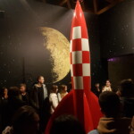 Etudiants en visite dans l'exposition "Hergé, une vie, une oeuvre" à Manderen