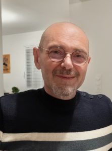 « On réapprend à réfléchir autrement » : l’expérience stimulante de la reprise d’études